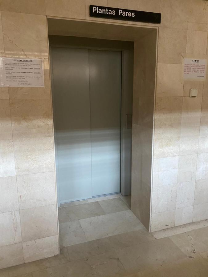 Apartamento Primera Línea De Playa, Benidorm. *